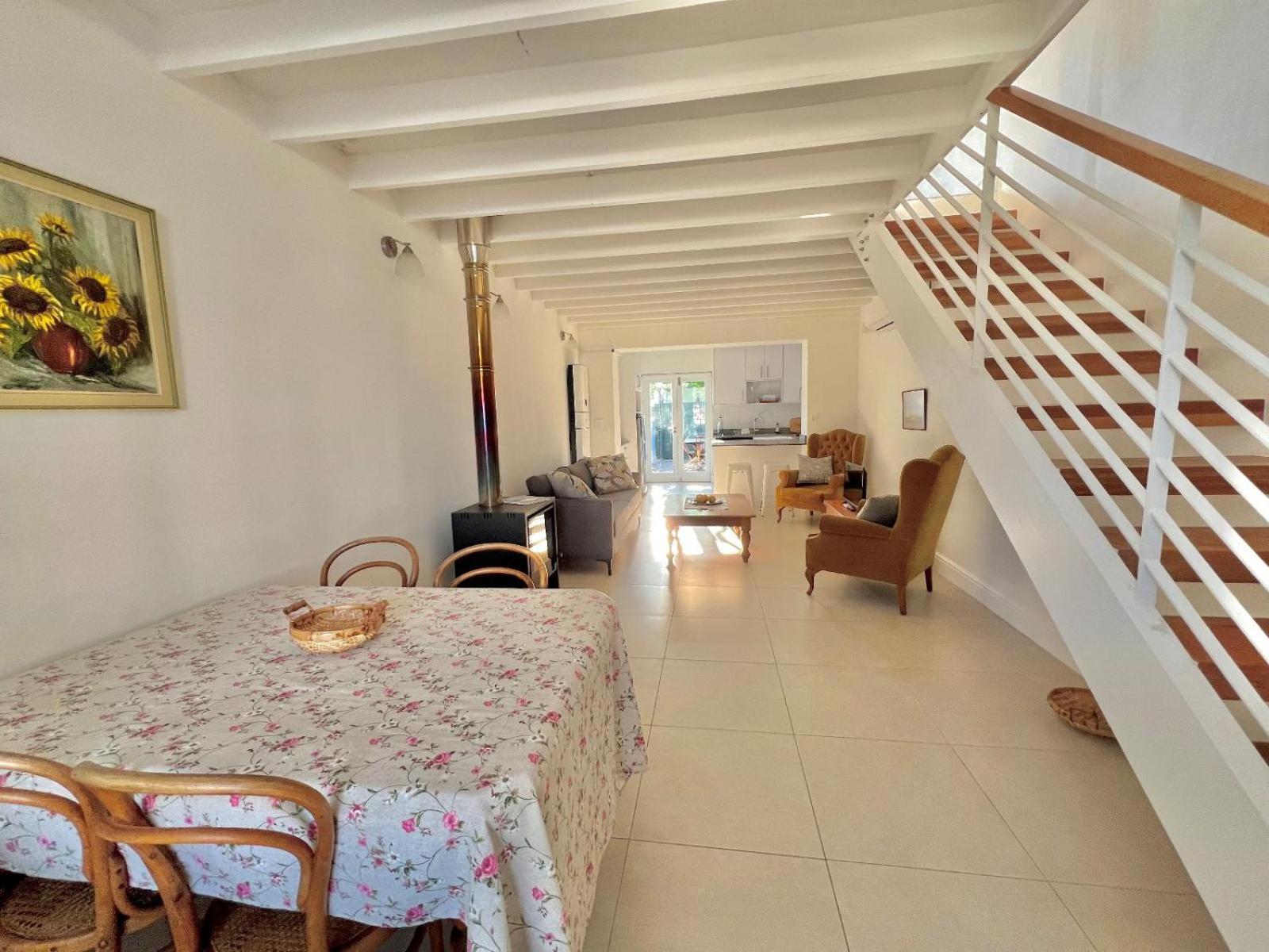 Ryneveld Apartment *